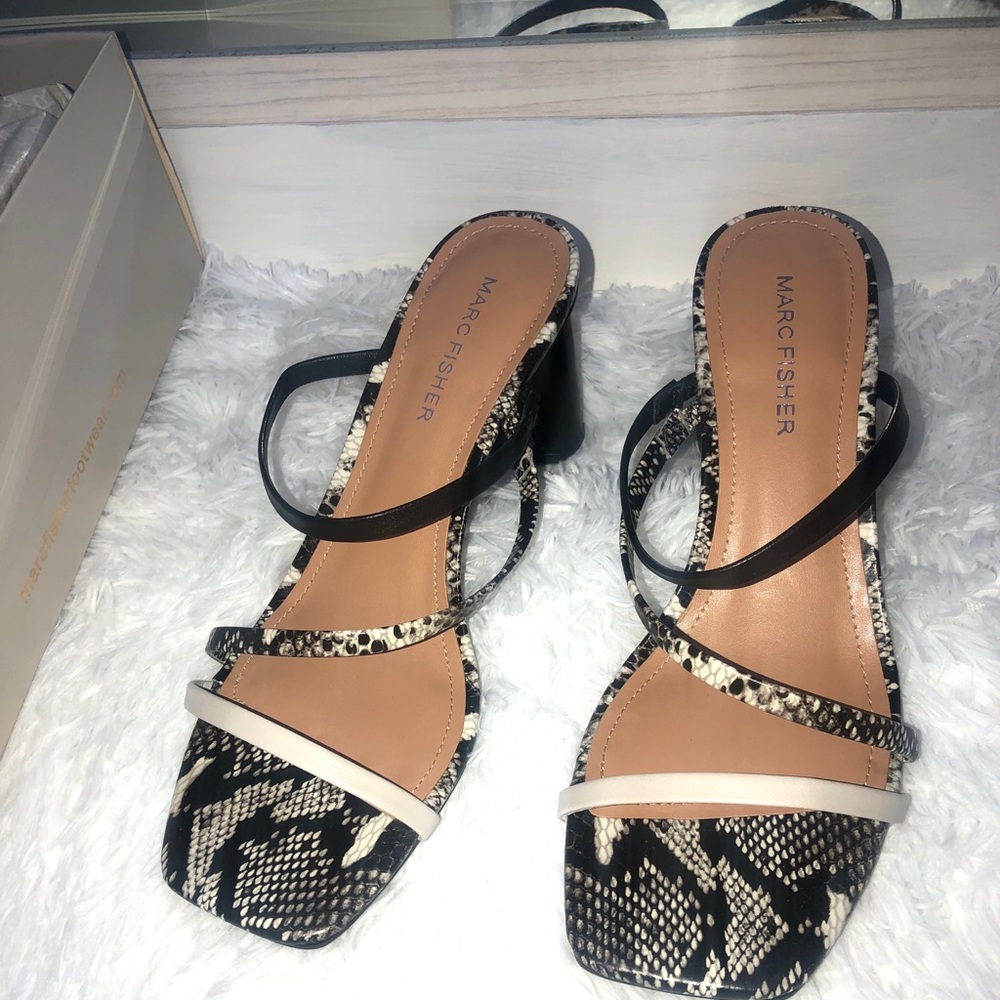 Brand new Marc Fisher mule